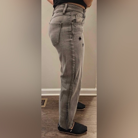 Sincerely Jules Faded Black Distressed High Rise Straight Jeans Size 3/26 - Picture 12 of 13